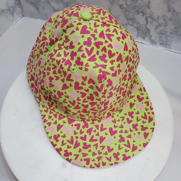 DISNEY Parks‎ Baseball Cap Green Pink Hearts Mickey Mouse Adult Size Stretch Fit - Picture 1 of 8